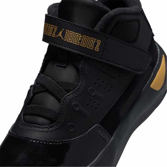 Air Jordan Max Aura Basketball Trainers Черно/Металик Злато 