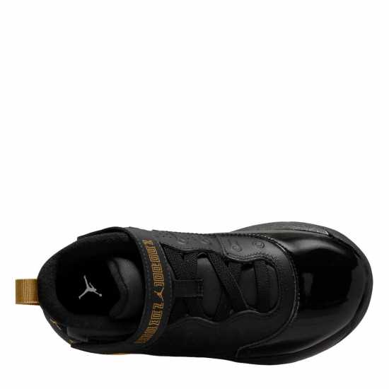 Air Jordan Max Aura Basketball Trainers Черно/Металик Злато 