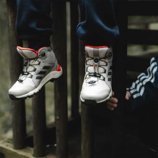 Adidas Юношески Обувки Terrex Disney Mid Gore-Tex Hiking Shoes Juniors Adidas Юношески Обувки Terrex Disney Mid Gore-Tex Hiking Shoes Juniors