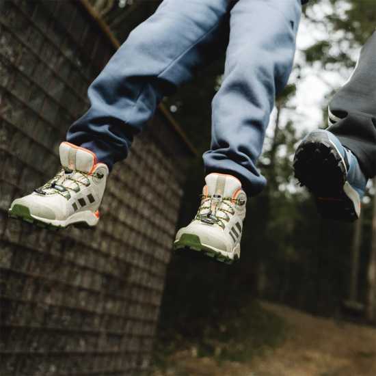 Adidas Юношески Обувки Terrex Disney Mid Gore-Tex Hiking Shoes Juniors Adidas Юношески Обувки Terrex Disney Mid Gore-Tex Hiking Shoes Juniors