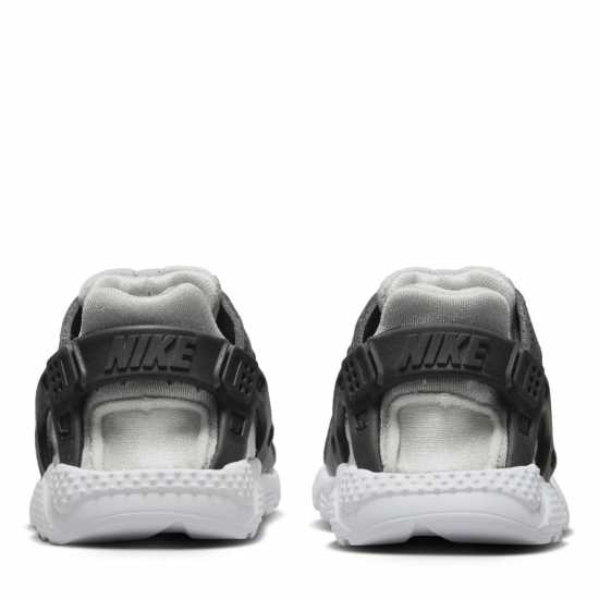Nike Маратонки За Бягане Huarache Run Trainers Infants Black/White Детски маратонки