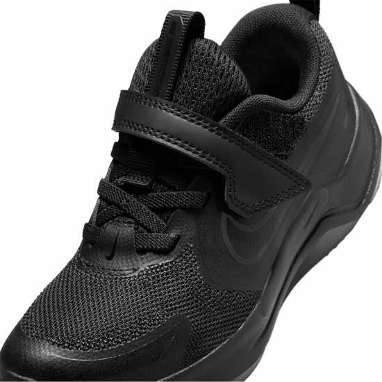 Nike Cosmic Runners Childrens Трикратно черно 