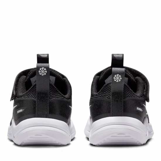 Детски маратонки за бягане Nike Cosmic Runner Shoes Infants Черно/Бяло Nike Cosmic Runner Shoes Infants Черно/Бяло Детски маратонки за бягане