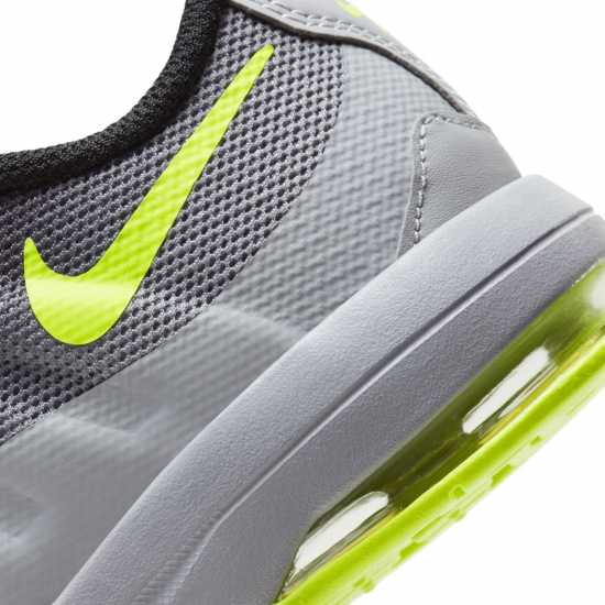 Nike Air Max Invigor Little Kids' Shoe Grey/Volt Детски маратонки