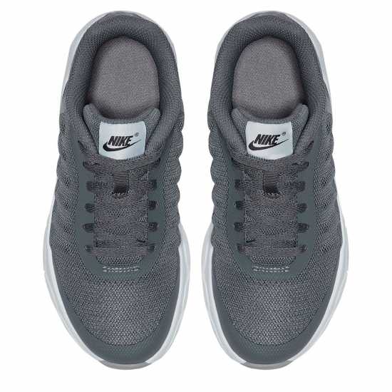 Nike Air Max Invigor Little Kids Shoe Сиво 