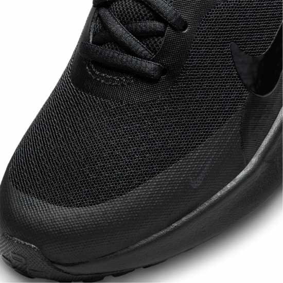 Nike Revolution 7 (Gs) Трикратно черно Nike Revolution 7 (Gs) Трикратно черно