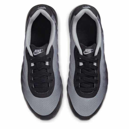 Nike Air Max Invigor Print Big Kids' Shoe Grey/Black Детски маратонки