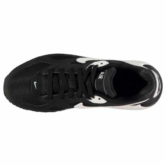 Nike Air Max Ivo Junior Boys Черно/Бяло Детски маратонки