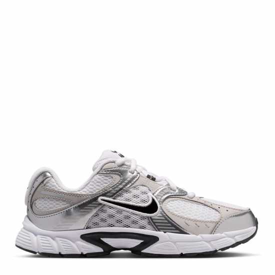 Nike Юношески Обувки V5 Rnr Shoes Juniors Wht/Met/Blk 