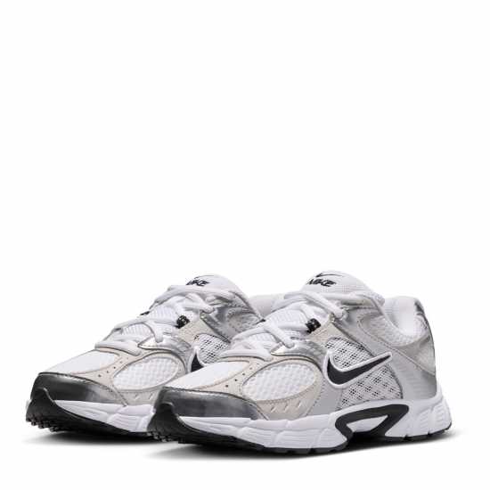 Nike Юношески Обувки V5 Rnr Shoes Juniors Wht/Met/Blk 