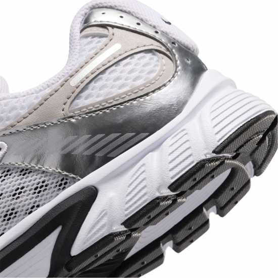 Nike Юношески Обувки V5 Rnr Shoes Juniors Wht/Met/Blk 