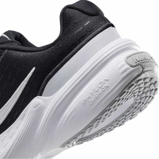 Nike Юношески Обувки Uplift Sc Shoes Juniors Черно/Бяло 