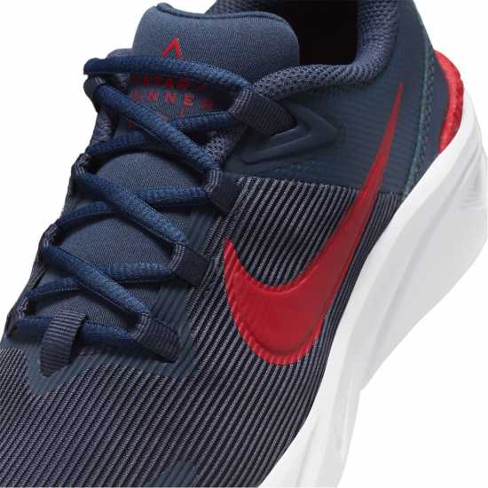 Nike STAR RUNNER 4 NN (GS) Nike STAR RUNNER 4 NN (GS)