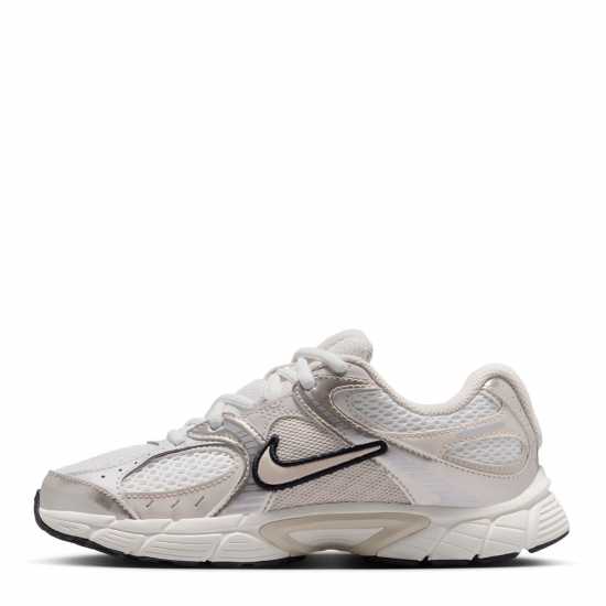 Nike Юношески Обувки V5 Rnr Shoes Juniors Бяло/Парус 