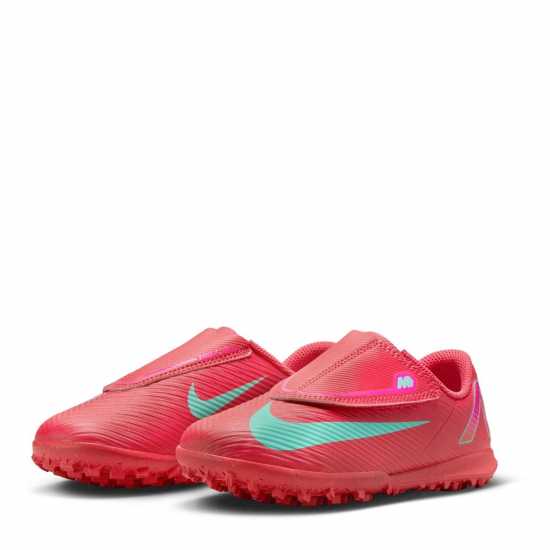 Детски футболни бутонки Nike Mercurial Vapour 16 Club Childrens Astro Turf Football Boots Червено/Зелено Nike Mercurial Vapour 16 Club Childrens Astro Turf Football Boots Червено/Зелено Детски футболни бутонки