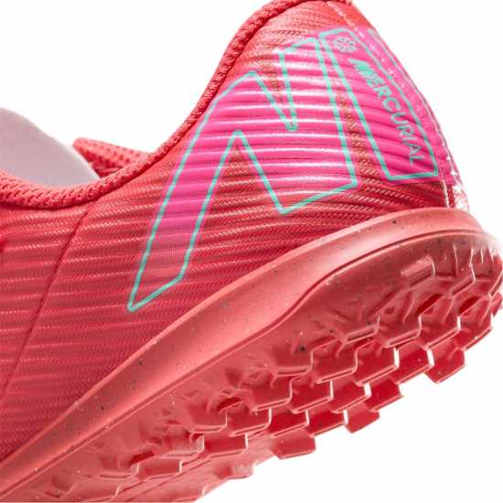 Детски футболни бутонки Nike Mercurial Vapour 16 Club Childrens Astro Turf Football Boots Червено/Зелено Nike Mercurial Vapour 16 Club Childrens Astro Turf Football Boots Червено/Зелено Детски футболни бутонки