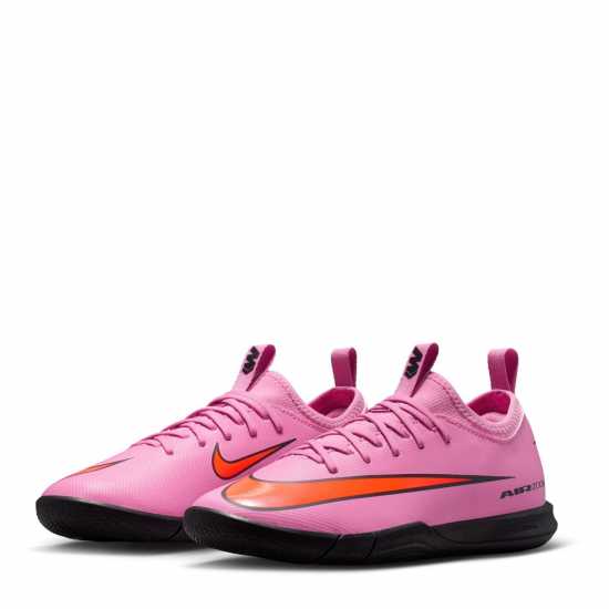 Детски футболни бутонки Nike Mercurial Vapor 16 Academy Juniors Indoor Football Boots Pink/Black Nike Mercurial Vapor 16 Academy Juniors Indoor Football Boots Pink/Black Детски футболни бутонки
