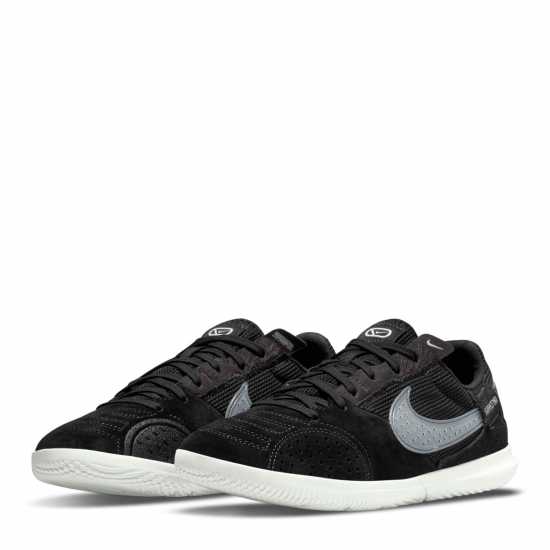 Nike Юношески Обувки Streetgato Football Shoes Juniors Black/White Детски футболни бутонки
