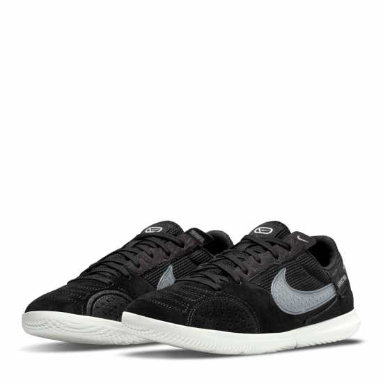 Детски футболни бутонки Nike Детски Футболни Бутонки Streetgato Indoor Football Boots Juniors Black/White Nike Детски Футболни Бутонки Streetgato Indoor Football Boots Juniors Black/White Детски футболни бутонки