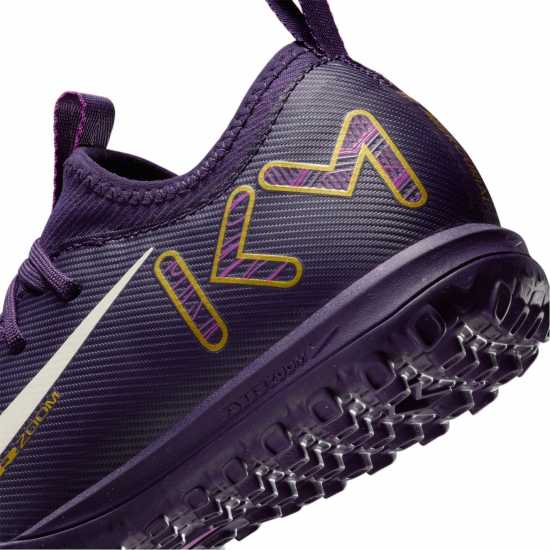 Nike Zoom Mercurial Vapor 16 Academy Juniors Astro Turf Football Boots Лилаво/Кремаво Детски футболни бутонки