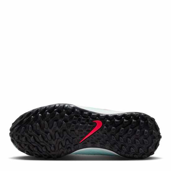 Детски футболни бутонки Nike Phantom Gx 2 Club Junior Astro Turf Football Boots Nike Phantom Gx 2 Club Junior Astro Turf Football Boots Детски футболни бутонки