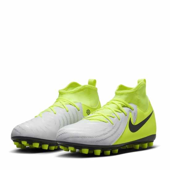 Детски футболни бутонки Nike Phantom Luna Ii Academy Juniors Artificial Ground Football Boots Сребро/Волт Nike Phantom Luna Ii Academy Juniors Artificial Ground Football Boots Сребро/Волт Детски футболни бутонки
