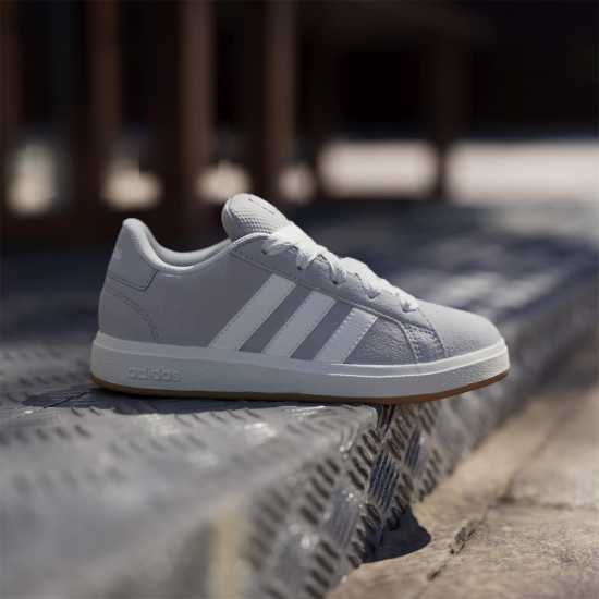 Детски маратонки Adidas Grand Court 00S Trainers Juniors Сиво/Гума Adidas Grand Court 00S Trainers Juniors Сиво/Гума Детски маратонки