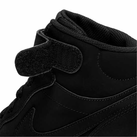 Nike Court Borough Mid 2 Big Kids' Shoe Трикратно черно Nike Court Borough Mid 2 Big Kids' Shoe Трикратно черно