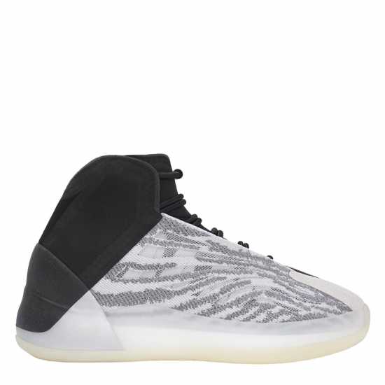 Yeezy Unisex Boost™ Cushioning Sneakers Квант Yeezy Unisex Boost™ Cushioning Sneakers Квант