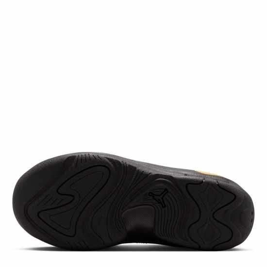 Air Jordan Kids' Max Aura Basketball Trainers Black/Mtllc Gld 