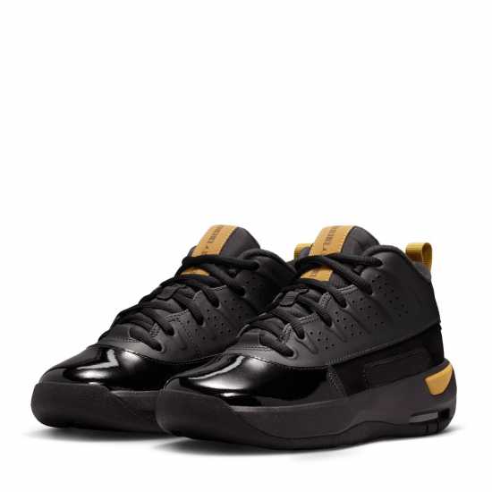 Air Jordan Kids' Max Aura Basketball Trainers Black/Mtllc Gld 