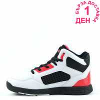 Shaq Bankshot Juniors Basketball Trainers White/Black/Red Мъжки баскетболни маратонки