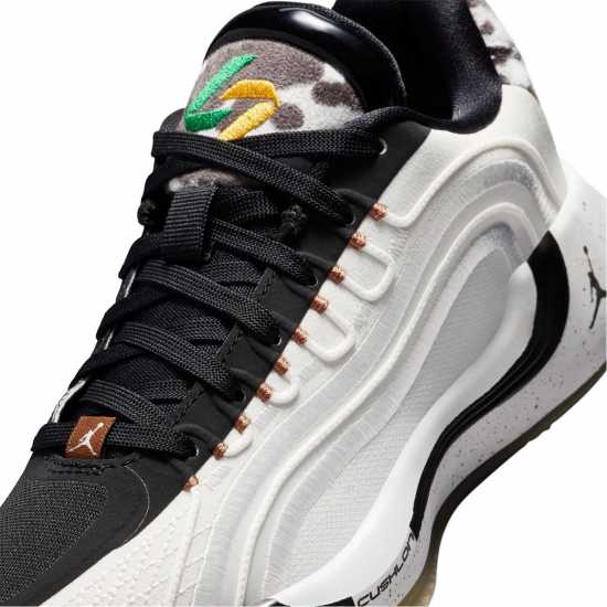 Air Jordan Luka Basketball Trainers Бяло/Зелено 