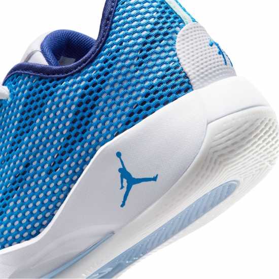 Air Jordan Kids' Basketball Trainers White/Blue 