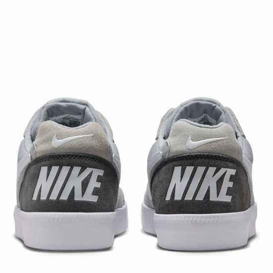 Nike Tiempo Sneakers Mens Сиво/Бяло Nike Tiempo Sneakers Mens Сиво/Бяло