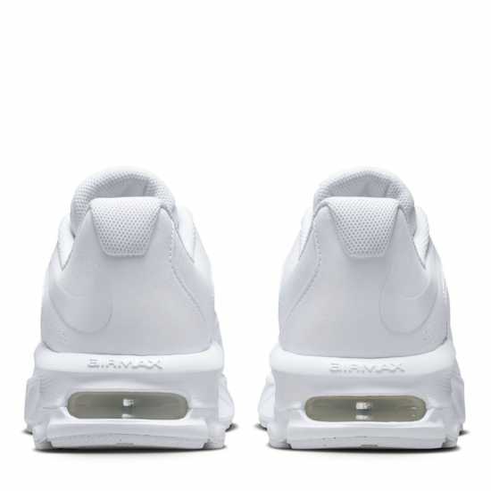 Nike Air Max Fire Sneakers Mens Три бяло 