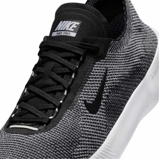 Nike Free Rn Black/White Nike Free Rn Black/White