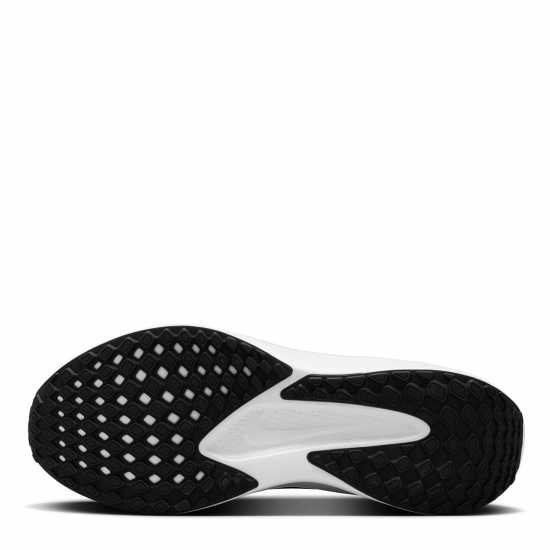 Nike Quest 6 Mens Road Running Shoes Черно/Бяло Мъжки маратонки за бягане