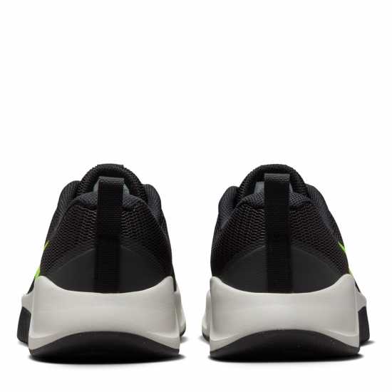 Мъжки маратонки за фитнес Nike Mc Trainer 3 Черно/Волт-Фантом Nike Mc Trainer 3 Черно/Волт-Фантом Мъжки маратонки за фитнес