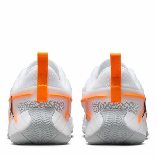 Баскетболни маратонки Nike Heir Basketball Trainers Adults Wht/Blk/Ora Nike Heir Basketball Trainers Adults Wht/Blk/Ora Баскетболни маратонки