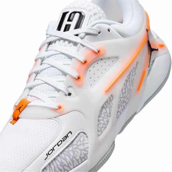 Баскетболни маратонки Nike Heir Basketball Trainers Adults Wht/Blk/Ora Nike Heir Basketball Trainers Adults Wht/Blk/Ora Баскетболни маратонки