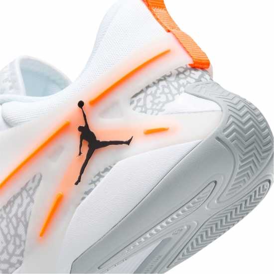 Баскетболни маратонки Nike Heir Basketball Trainers Adults Wht/Blk/Ora Nike Heir Basketball Trainers Adults Wht/Blk/Ora Баскетболни маратонки