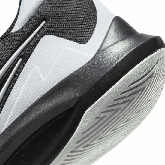 Nike Precision 6 Basketball Shoes Black/White Мъжки баскетболни маратонки