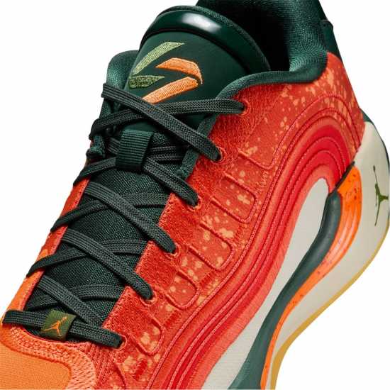 Air Jordan Luka Basketball Trainers Общо Оранжево 