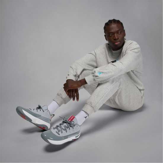 Air Jordan Aj Max Aura 7 Shoes Mens Сиво/червено 