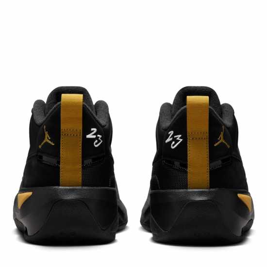Air Jordan Aj Max Aura 7 Shoes Mens Черно/Злато 