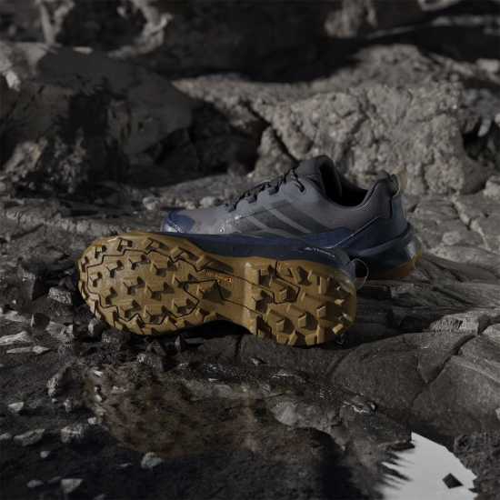 Adidas Terrex Skychaser Ax5 Gore-Tex Hiking Shoes Mens Grey/Carbon Adidas Terrex Skychaser Ax5 Gore-Tex Hiking Shoes Mens Grey/Carbon