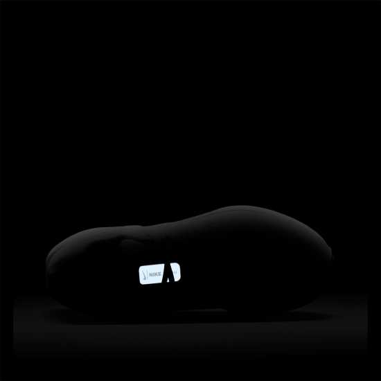 Nike Winflo 11 Womens Road Running Shoes Бяло Дамски маратонки за бягане