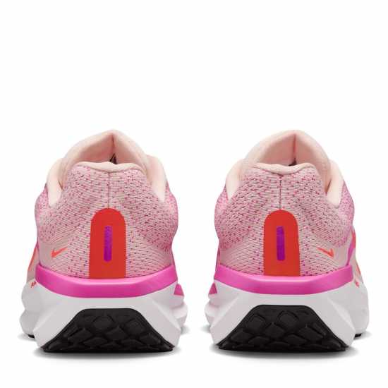 Nike Winflo 11 Womens Road Running Shoes Washed Coral Дамски маратонки за бягане