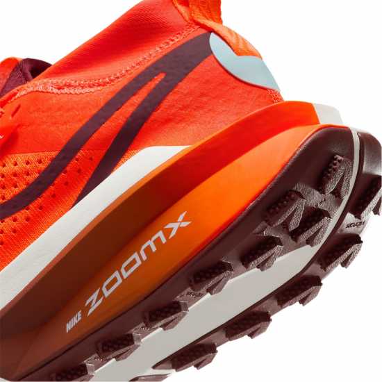 Nike Zegama Trail 2 Running Shoes Womens Hyp Crims/Tm Rd Дамски туристически сандали